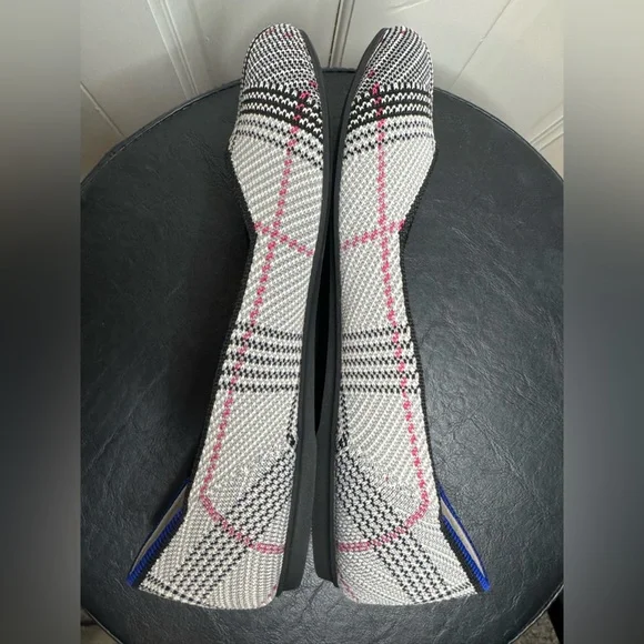 💖 Rothy’s NWOT The Flat Retired Round Toe Flats in Grey Glen Plaid Size 7 - Picture 6 of 9